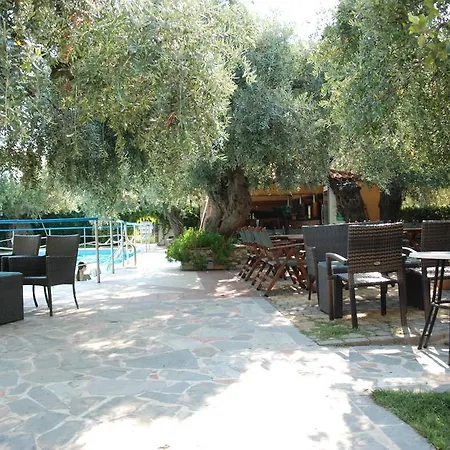 Aparthotel Monemvasia 3*