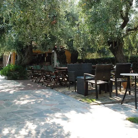 Aparthotel Monemvasia 3*